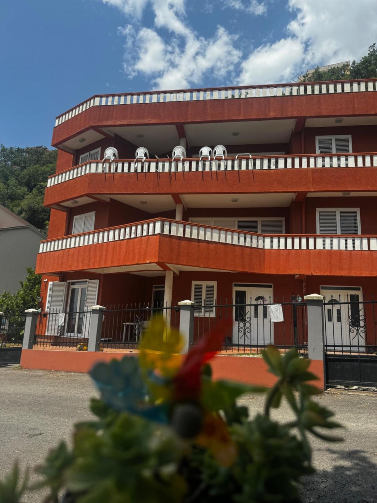 Budva Felix Suites المظهر الخارجي الصورة