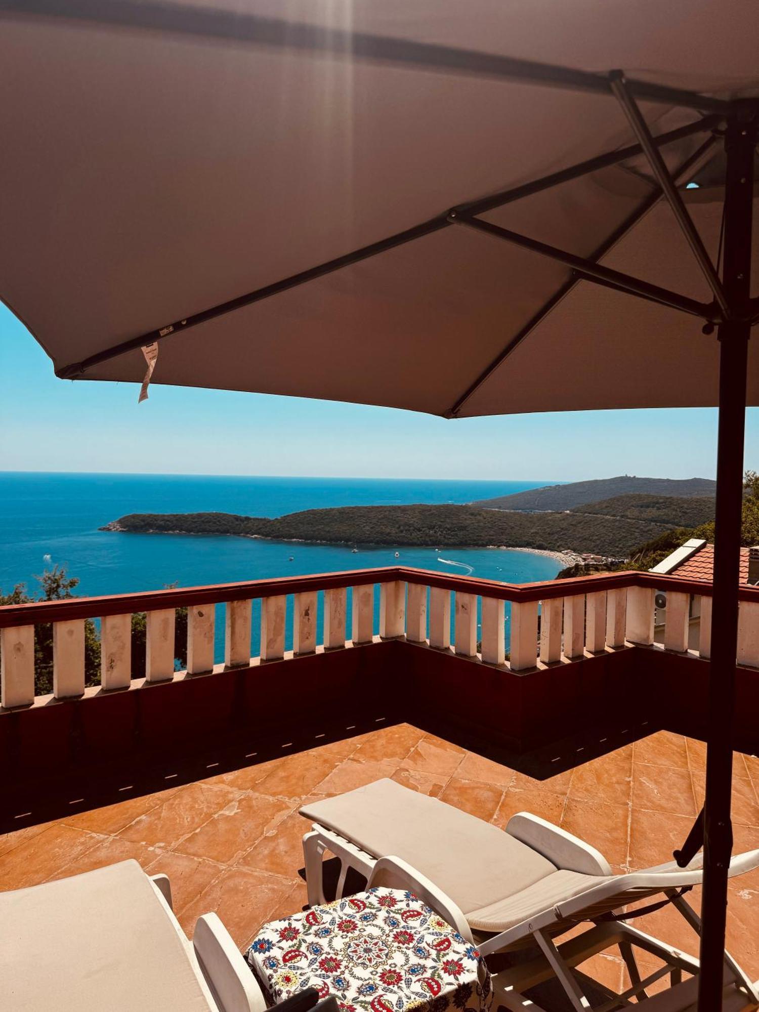Budva Felix Suites المظهر الخارجي الصورة