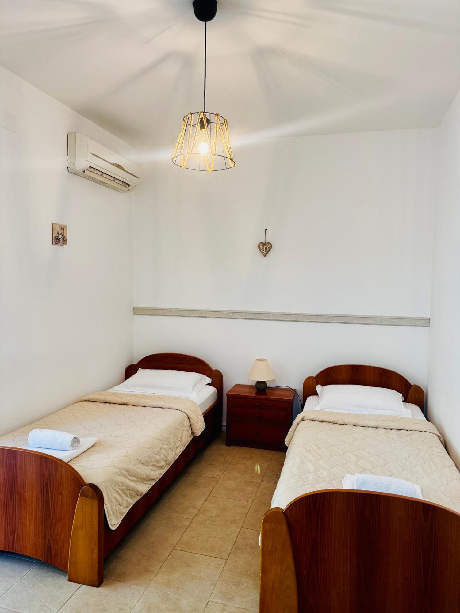 Budva Felix Suites المظهر الخارجي الصورة