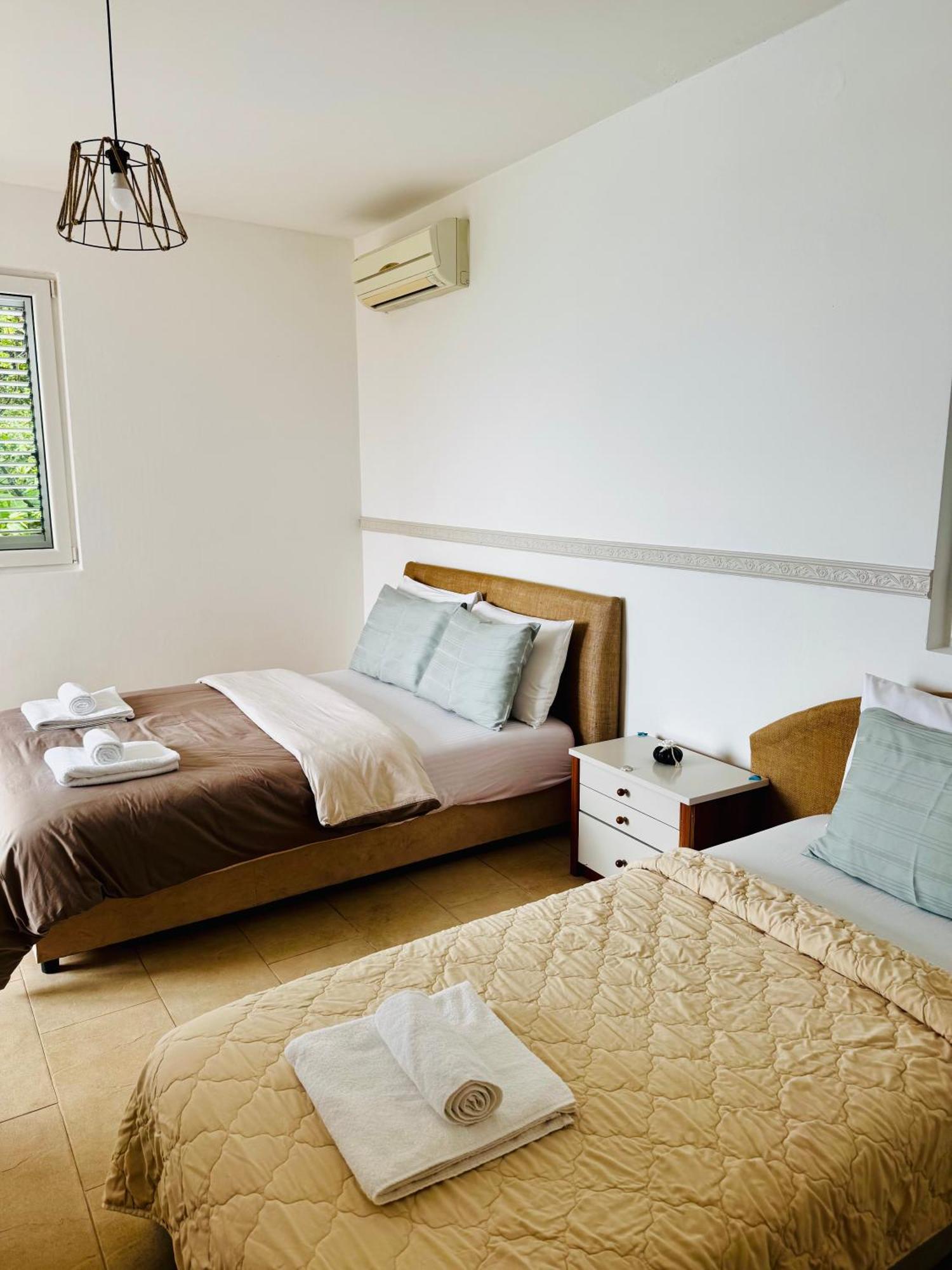 Budva Felix Suites المظهر الخارجي الصورة